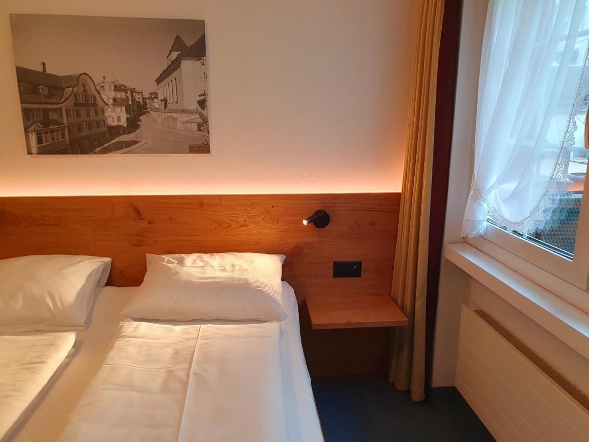 Adler Appenzell
